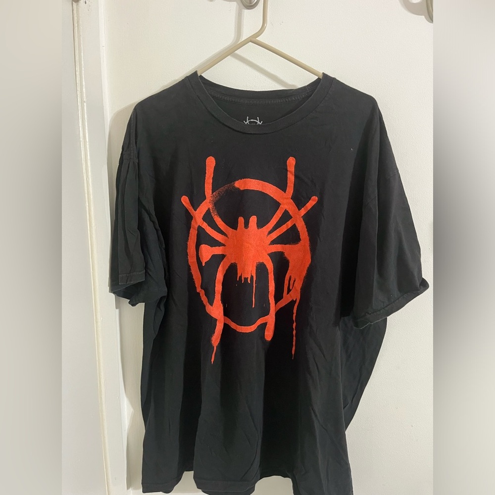 Spider-Man Into the Spiderverse Tshrirt